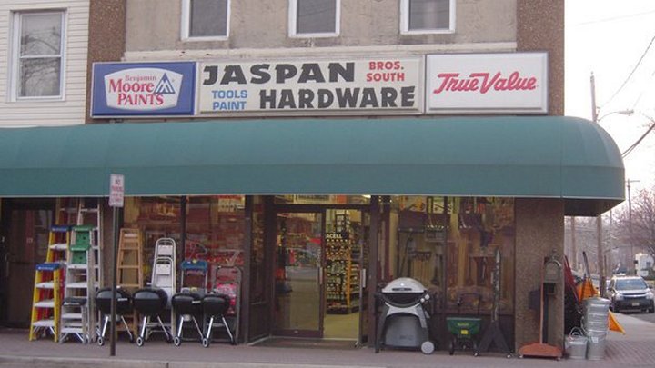outside1a.jpg
